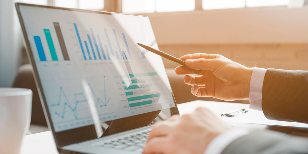 تحت وب crm | سی آر ام سی آر ام